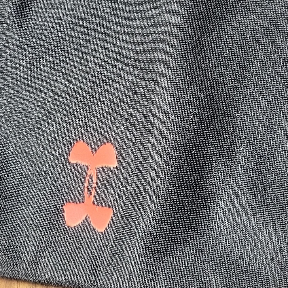 Toddler unisex size 3T Under Armour pants - Picture 2 of 3